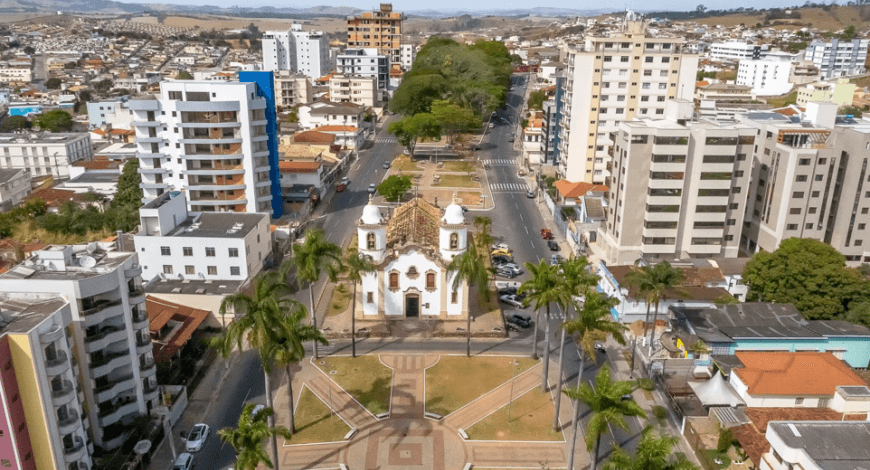  COMO FAÇO PARA ANUCIAR OUTDOOR EM CAMPO BELO?